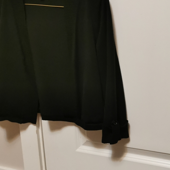 Cardigan - Picture 2 of 3